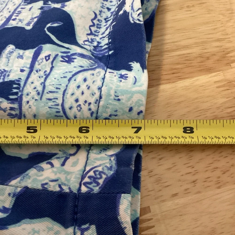 Lilly Pulitzer Jayne Stretch 7" Shorts Deep Indigo Joy Ride Size 2 Elephant - Picture 8 of 8